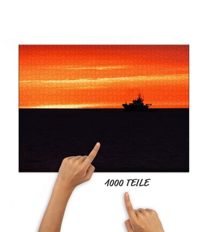 Puzzle MS Baltic im Sonnenuntergang